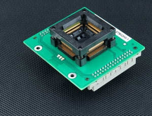 AP1 QFP144-1.02 ZIF STM32H5-1 (71-7373). Specialized programming module with open ZIF socket.