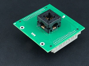 AP1 QFP48-1.02 ZIF R5F-13 (LD) (71-7386LD). Specialized programming module with open ZIF socket.