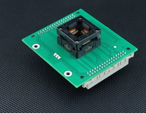 AP1 QFP64-1.02 ZIF PIC-8 (71-4708). Specialized programming module with open ZIF socket.