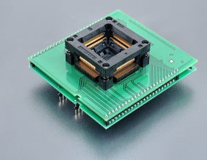 DIL48/QFP144-1.02 ZIF PLD-22 (70-6068). Specialized programming adapter with open ZIF socket.