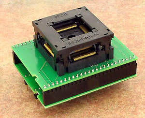 DIL48/QFP144 ZIF M16C-1 (70-0464). Specialized programming adapter with open ZIF socket.