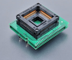 DIL48/QFP208 ZIF STM32 (70-2940). Specialized programming adapter with open ZIF socket.