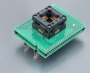 DIL48/QFP64-1.02 ZIF CY-4 (70-6553). Specialized programming adapter with open ZIF socket.