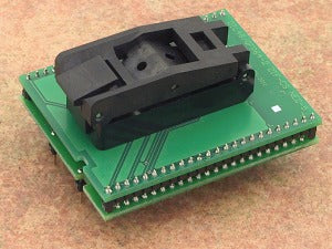 DIL48/QFP64-2 ZIF-CS NEC-5 (70-2521). Specialized programming adapter with clamshell ZIF socket.